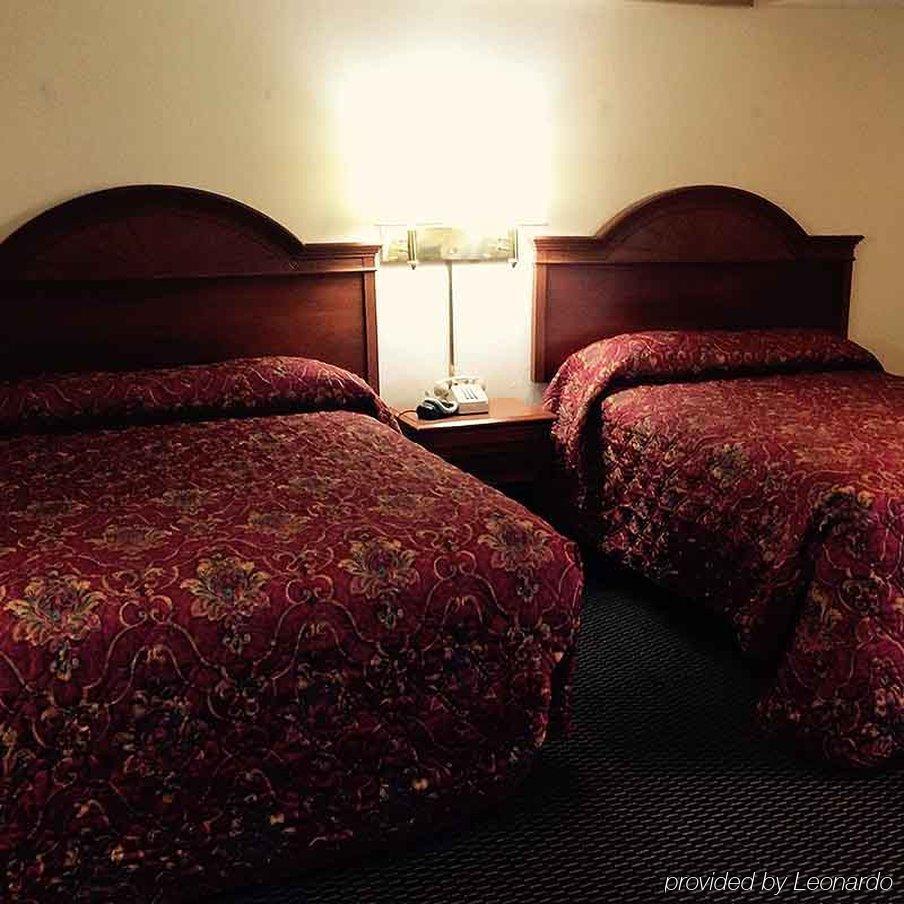 Travelers Inn Midwest City Exterior foto