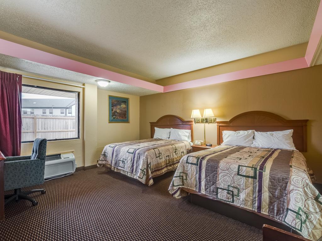 Travelers Inn Midwest City Exterior foto